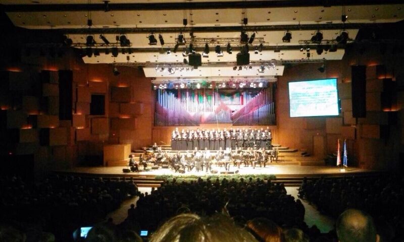 Sibensko kolo pjeva za Kamencice- K.D. Vatroslav Lisinski 8.10.17. - Udruga Kamenčići