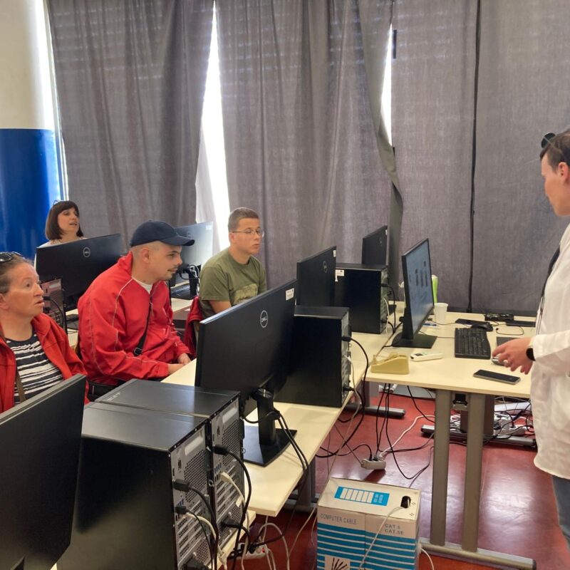 Edukativni Izlet u sklopu aktivnosti projekta udruge „Kamenčići“: „Dostupna znanost svima kao alat za bolje ja i bolju zajednicu II“ 01 - Udruga Kamenčići