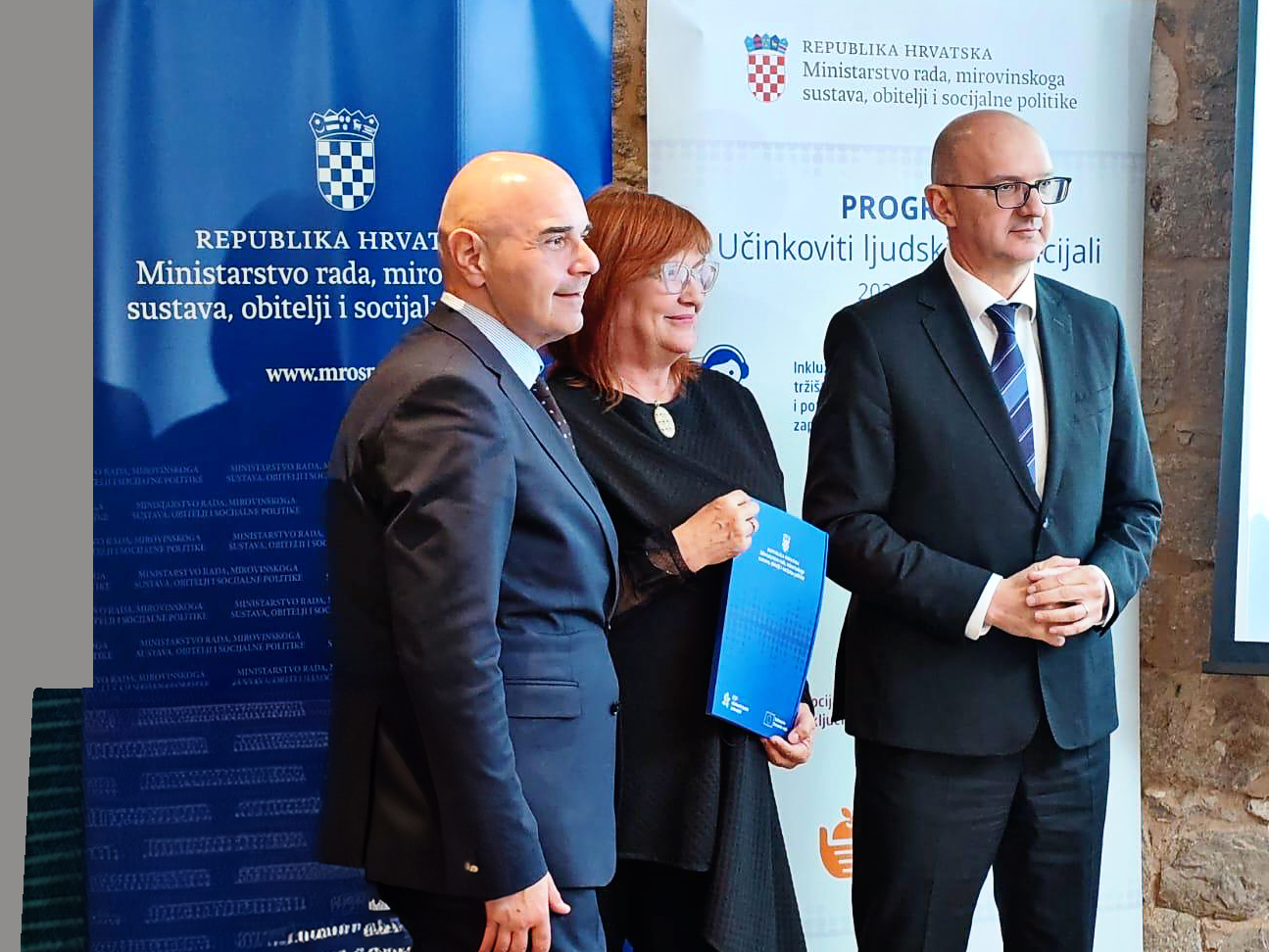 Svečana dodjela Ugovora o dodjeli bespovratnih sredstava - Udruga Kamenčići