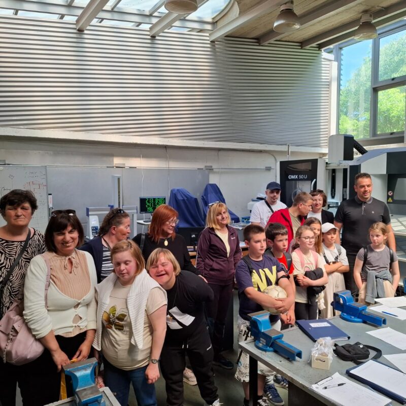 Edukativni Izlet u sklopu aktivnosti projekta udruge „Kamenčići“: „Dostupna znanost svima kao alat za bolje ja i bolju zajednicu II“ 01 - Udruga Kamenčići